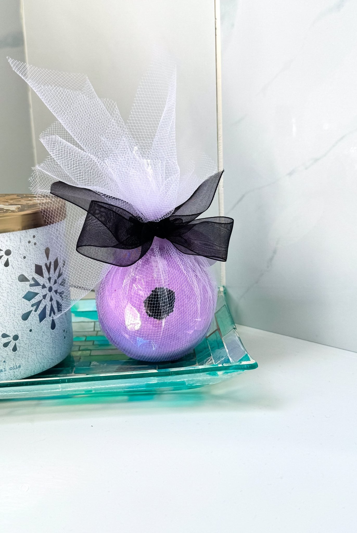 Amethyst Crystal Lavender Bath Bomb - Adorned Rebel