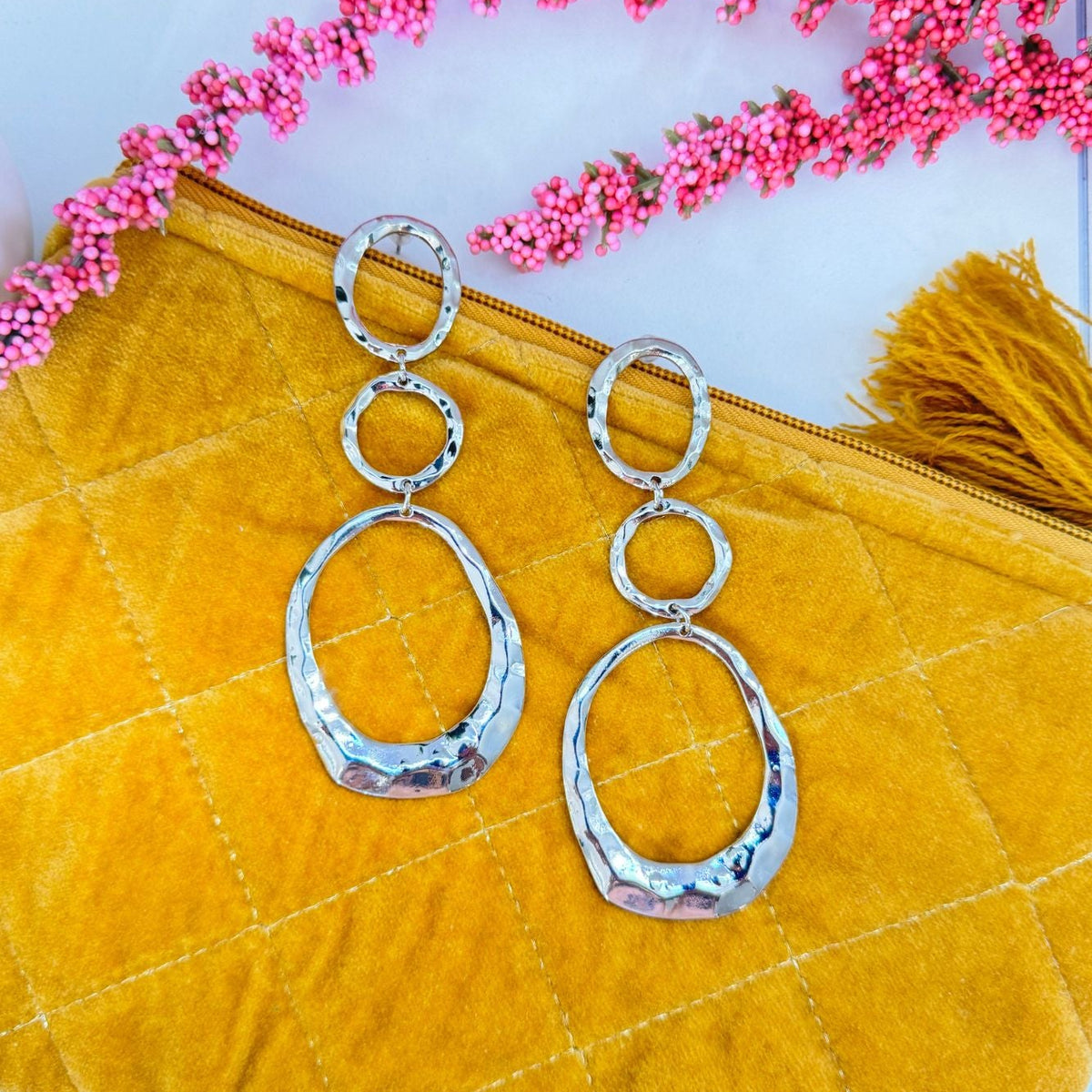 Shining Oval Link Earrings - Adorned Rebel